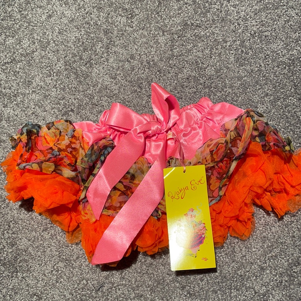NWT Kaiya Eve Girls Size 4 Orange Mix Tutu
